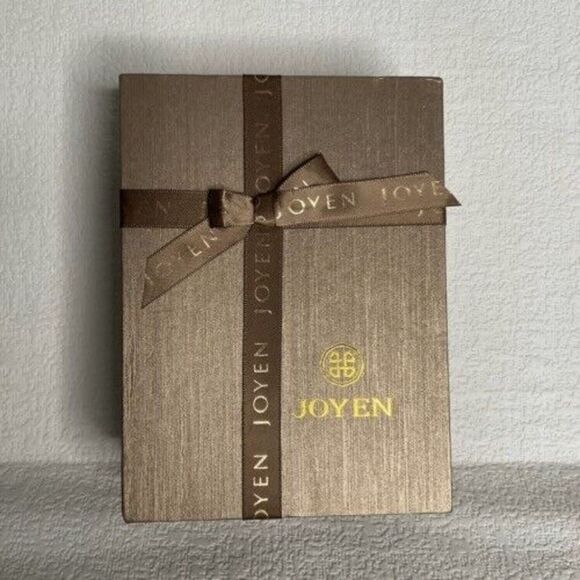 NWB Joyen Women's Gold Pendant Necklace with Cubic Zirconia for Wife Girlfriend - Picture 12 of 14